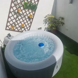  Dom wakacyjny Con Jacuzzi Climatizado, Barbacoa Y Cerca De La Playa Hiszpania